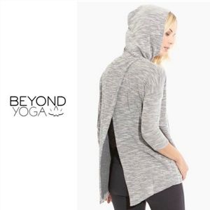 🆕 Beyond Yoga Relaxed Pullover Hoodie. NWT